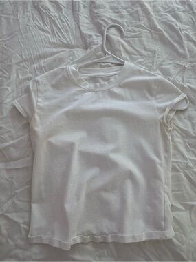 lululemon organic cotton baby tee